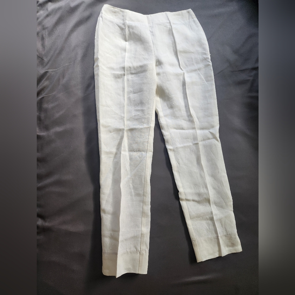 Socapri Lightweight Capri Pants